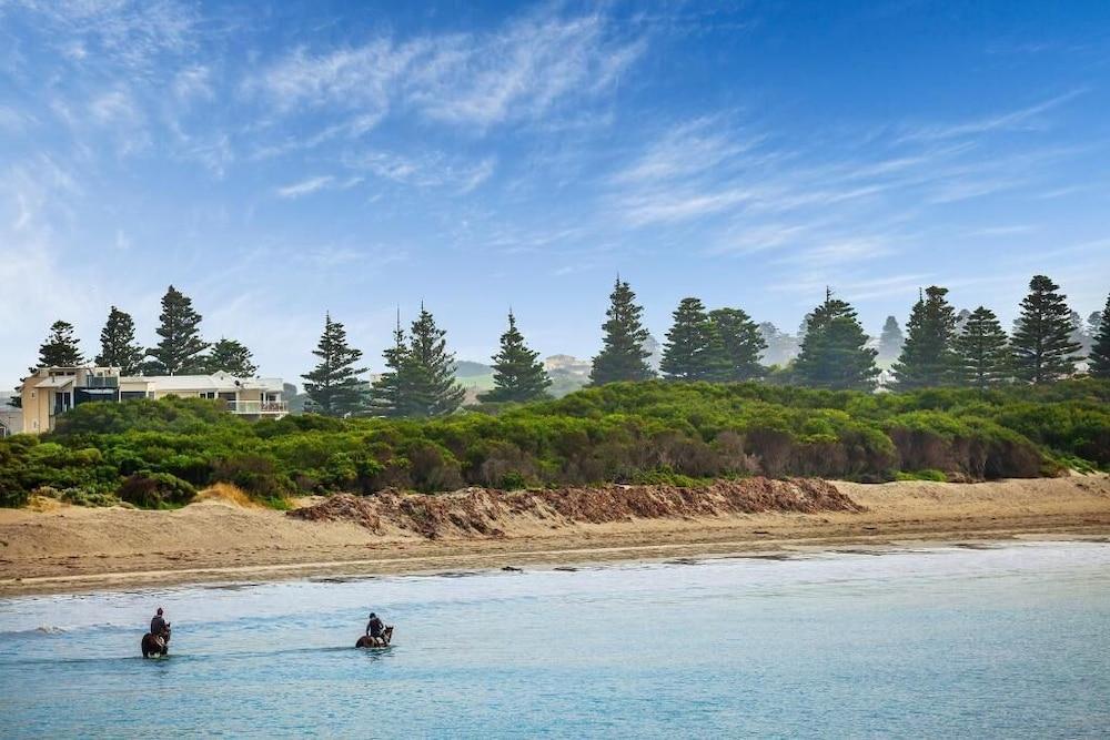 Quest Warrnambool Aparthotel Exterior foto